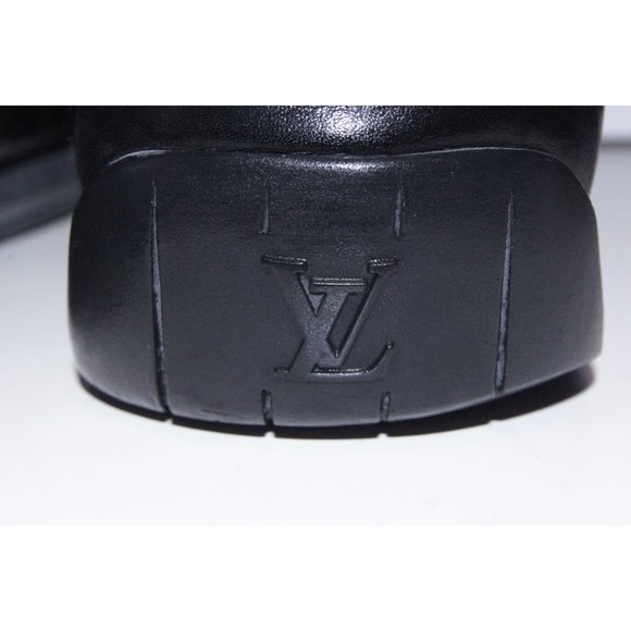 Louis Vuitton Leather Sneakers - Picture 11 of 16